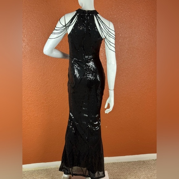 MISS ORD Cold Shoulder Beads Chain Cocktail Dress Size Small.  D46 - Picture 17 of 17